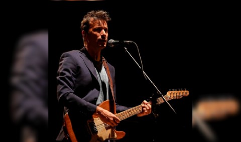 VIDEO | Antonio Birabent llega a Berisso con una experiencia sonora de sus discos "Azar" y "Anatomía"