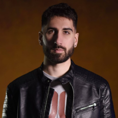 Cumple años años éste lunes el modelo y actor platense Juan Garro