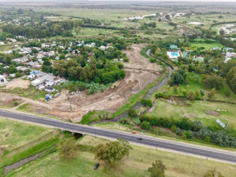 Inician obra que conectará el Camino Centenario con la Autopista Buenos Aires - La Plata