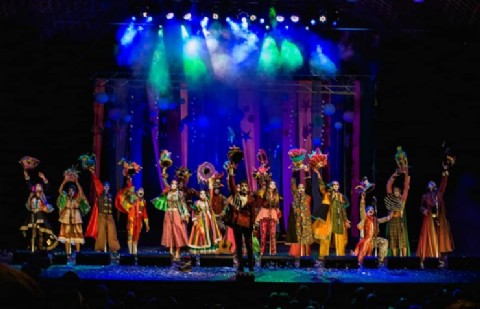 Vuelve Falta y Resto con “Amor Murga”: un adelanto del Carnaval 2026