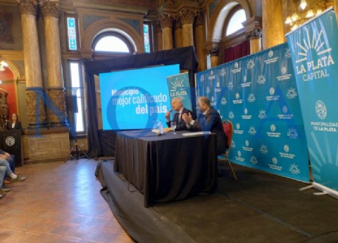 VIDEO | Alak presentó la calificación de Fix SA y destacó la administración transparente del Municipio