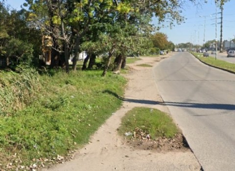 Pastizales, garitas y mantenimiento urbano: el pedido desesperado de los vecinos de Ruta 11