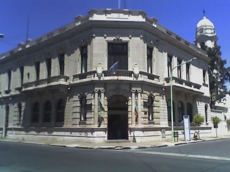 Ensenada inaugura su nueva Municipalidad en el marco de sus 225 años