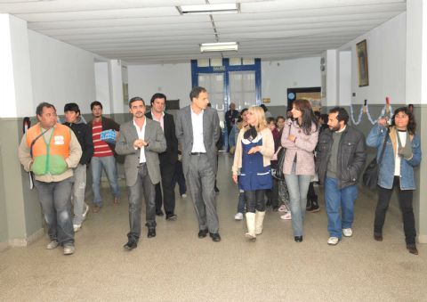 El Municipio realizó trabajos de pintura en la Escuela N° 5