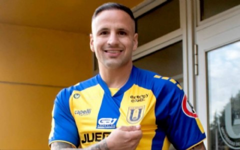 Villa San Carlos apuesta a la experiencia: Franco Mussis, el refuerzo que busca jerarquizar al "Celeste"