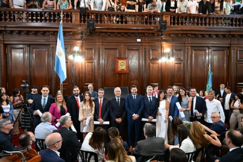 Este jueves asumieron los nuevos concejales platenses