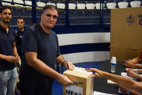 VIDEO | Carlos Anacleto ganó las elecciones y será el nuevo presidente de Gimnasia