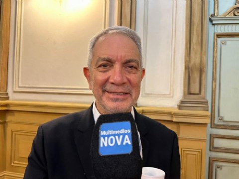 El intendente Alak dispuso un aumento del 6 por ciento para los municipales