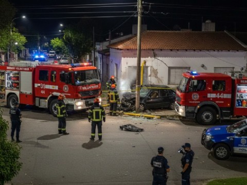 Un accidente de tránsito provocó la rotura de un caño de gas en Berisso