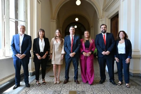 Libertarios posaron sus ojos en el Estacionamiento Medido, revisando convenios y pidiendo explicaciones