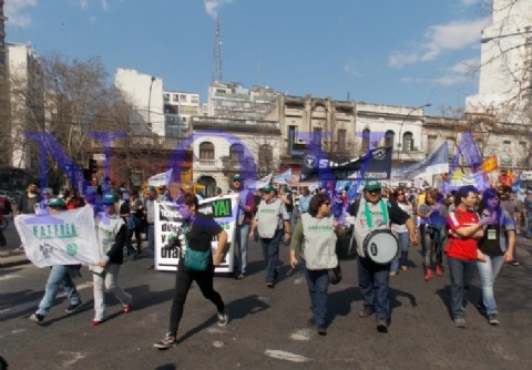 La Justicia ordena la reinstalación inmediata de uno de los despedidos del diario Hoy