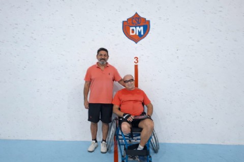 La Plata juega inclusivo: Nazareno Roldán y el desafío de la pelota paleta adaptada en la ciudad