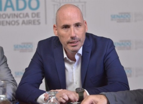 El senador Leguizamón pidió llevar al banquillo al titular del OCEBA por los cortes de luz en la ciudad