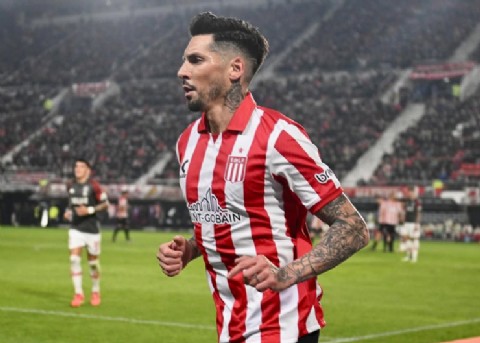 José Sosa confirmó que seguirá en Estudiantes en 2026 y respaldó a Domínguez: “Tengo las mismas ganas de siempre”