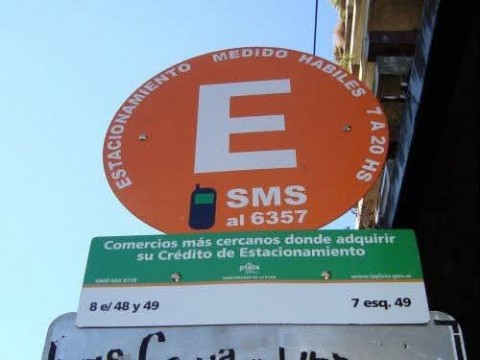 Tarifazo de Alak: nuevo precio de estacionamiento medido en la ciudad