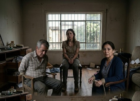 Ataron a un matrimonio y a su hija: escaparon con dinero y celulares