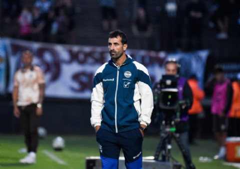 Zaniratto ganó respaldo político y quedó a un paso de ser el DT del Lobo en 2026