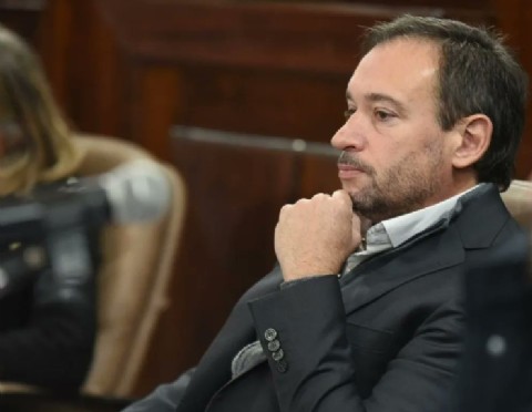 Presentaron una ordenanza que propone regular la instalación de postes y cableados