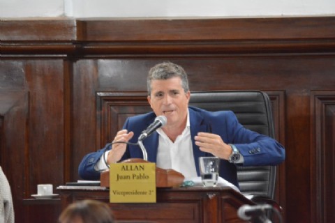 Oficialismo y oposición coincidieron en la incorporación de armas no letales para los agentes de seguridad municipales
