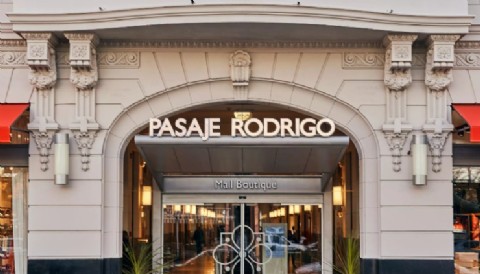 Reconocieron al Pasaje Rodrigo a 17 años de su reinauguración