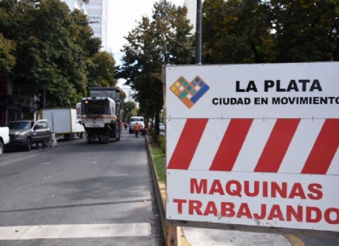 Habrá desvíos en la circulación por obras en el paso a nivel de diagonal 80 entre 1 y 115