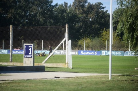 Sueldos atrasados y enojo en el plantel: la crisis que golpea a Gimnasia bajo la gestión de Cowen