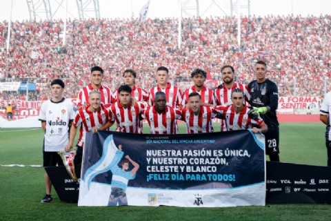 Estudiantes remontó ante Platense y cerró el año con otro título