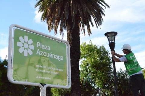 La Plata: Plaza Azcuénaga con nuevo sistema de luminaria