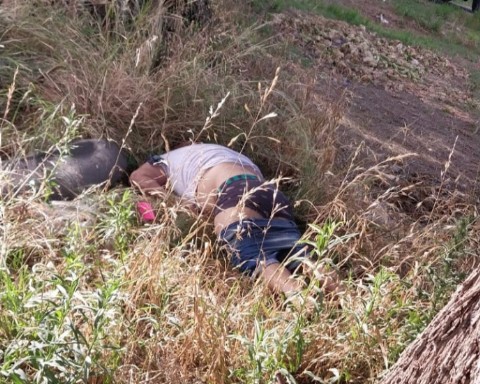 Abasto: un hombre murió tras despistar un Ford Ka y volcar en 208 y 32
