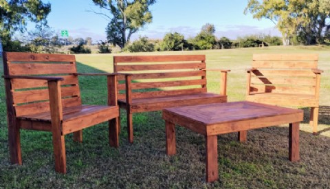 Magdalena: expusieron en evento empresarial mobiliarios y producciones fabricadas en tres cárceles