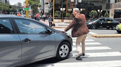 VIDEO | La catarsis del peatón: "Si fuera juez más de uno no maneja más"