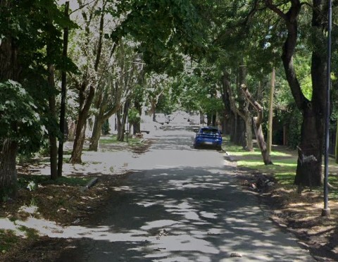 Recrudece la bronca en City Bell por la falta de bacheo en sus calles