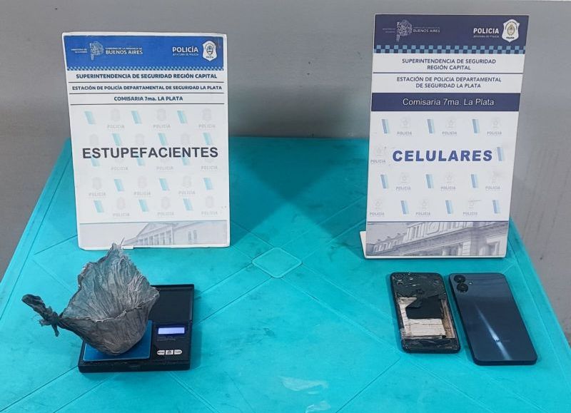 Fue de visita y se quedó adentro: detuvieron a un joven que intentó ingresar a la cárcel de Melchor Romero con cocaína