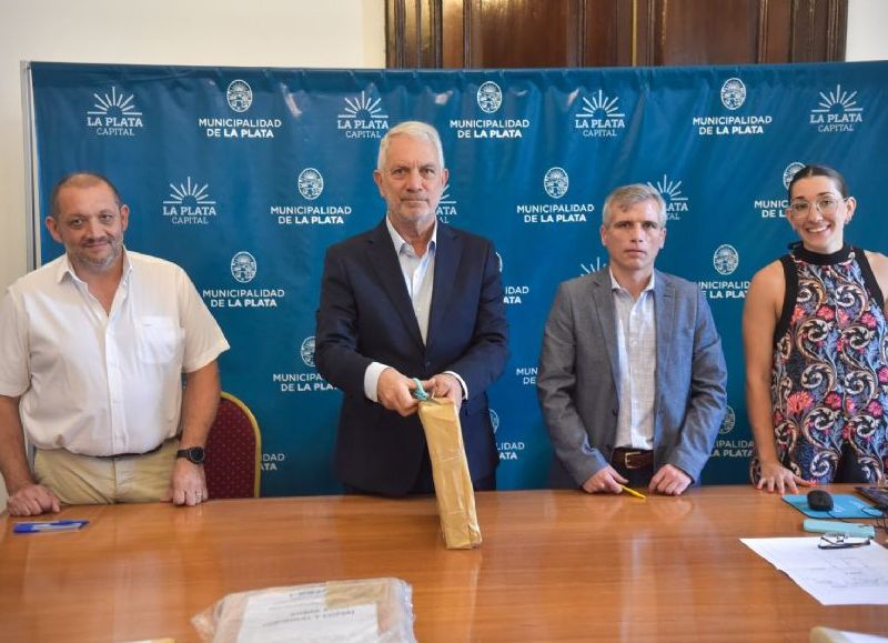 VIDEO | El municipio licitó el plan de obras públicas para los barrios de la ciudad