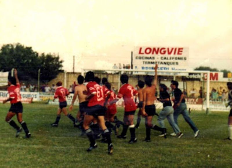 Se cumplen 35 años del histórico ascenso de Cambaceres a la Primera B