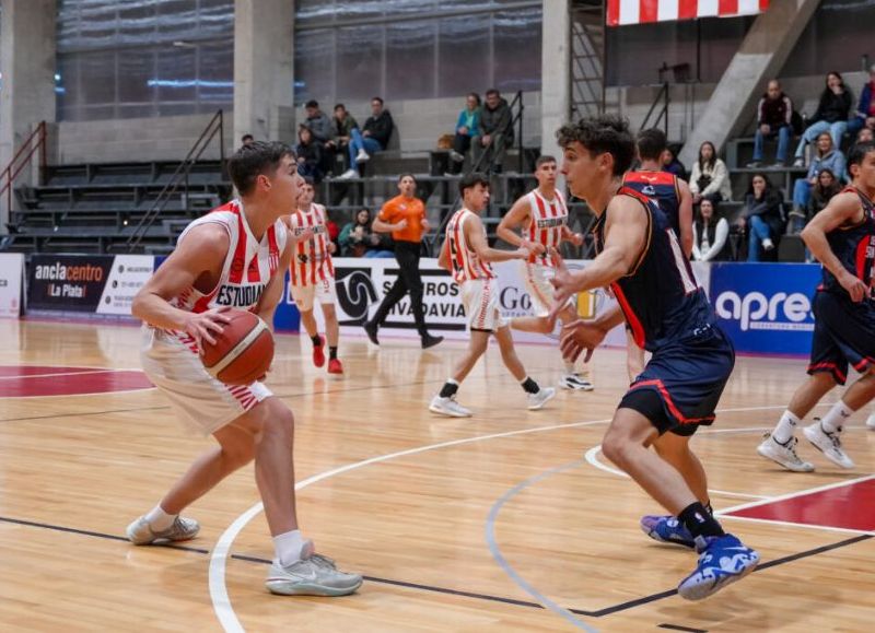 Estudiantes asegura su lugar en el Final Four con victoria sobre San Vicente"