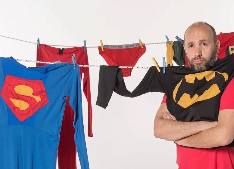 VIDEO | Stand up: llega a la ciudad el humor de Rodrigo Casavalle en "Monólogos heroicos"