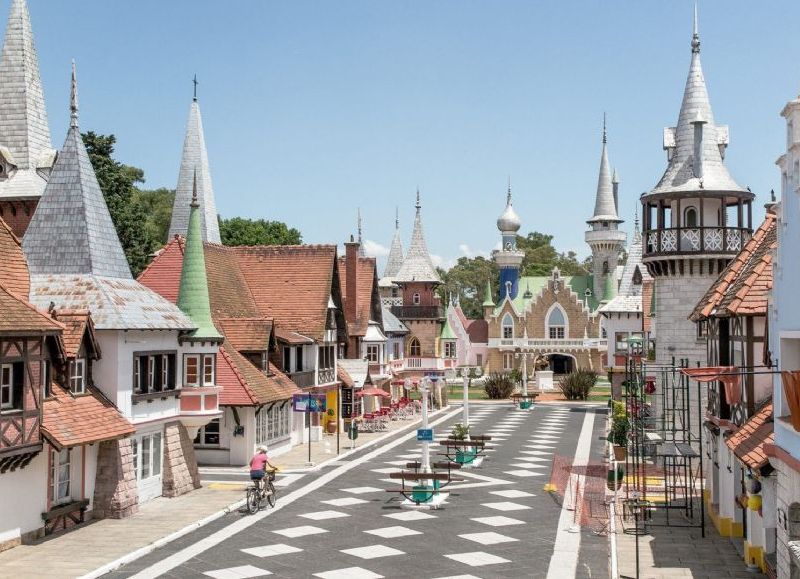 Llega una deuda histórica al Concejo Deliberante: elegir la bandera de la República de los Niños