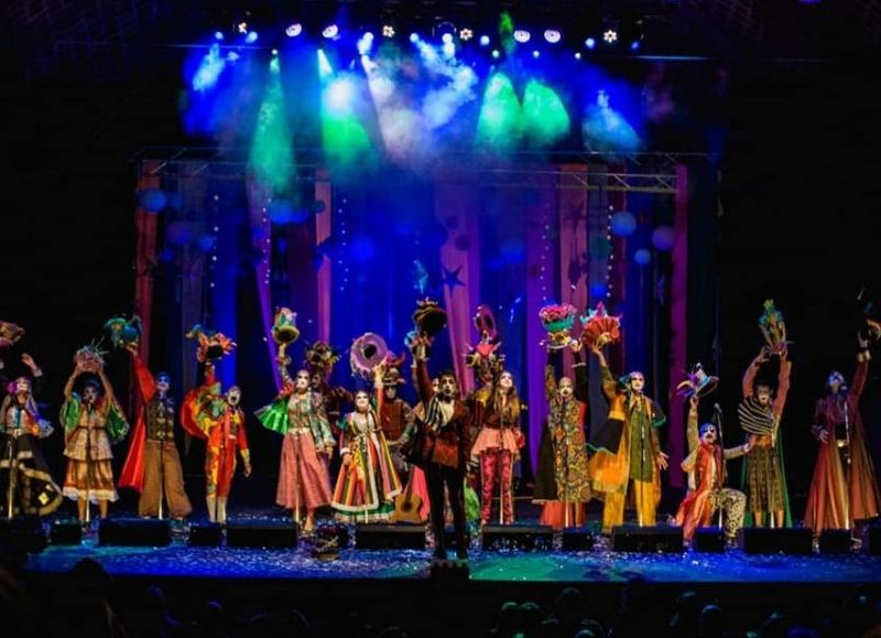 Vuelve Falta y Resto con “Amor Murga”: un adelanto del Carnaval 2026