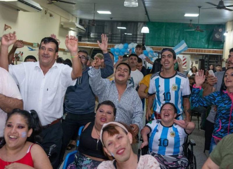 Ensenada: Arco Iris celebró sus diez años de historia
