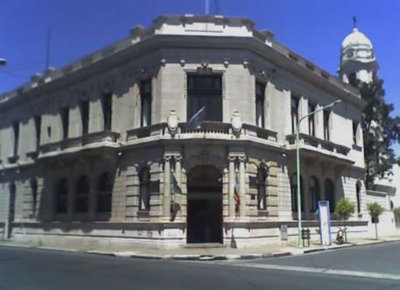 Ensenada inaugura su nueva Municipalidad en el marco de sus 225 años