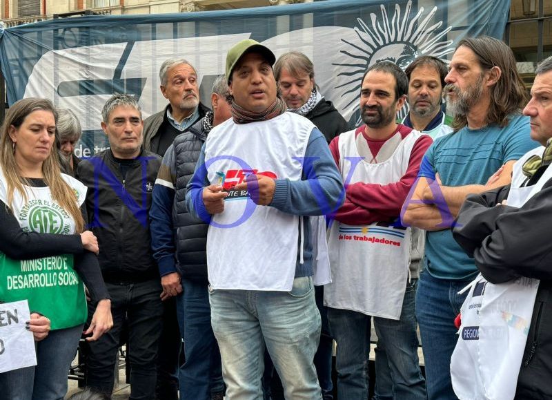 VIDEO | Referentes sociales reclamaron en el Juzgado Federal de la ciudad por el cierre de los CDR