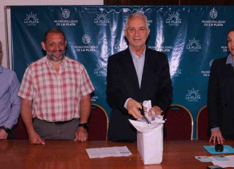 Alak avanza en la implementación de la onda verde sobre avenida 44 hasta Ruta 2