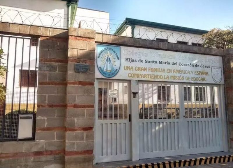 Alarma en la escuela de 59 entre 3 y 4: un alumno fue con un arma y activó el protocolo de seguridad