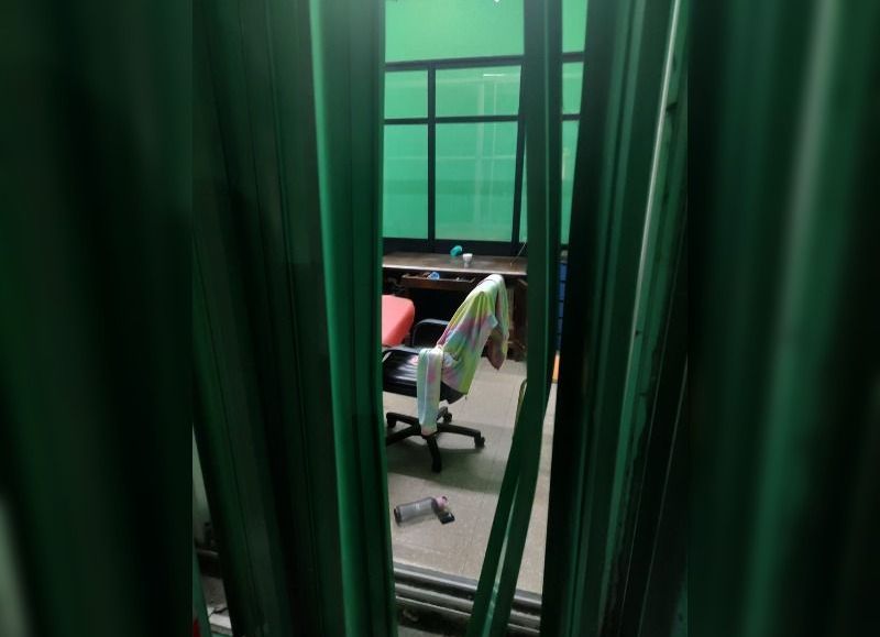 Detienen a dos delincuentes que se robaron una TV del Polideportivo de Ensenada