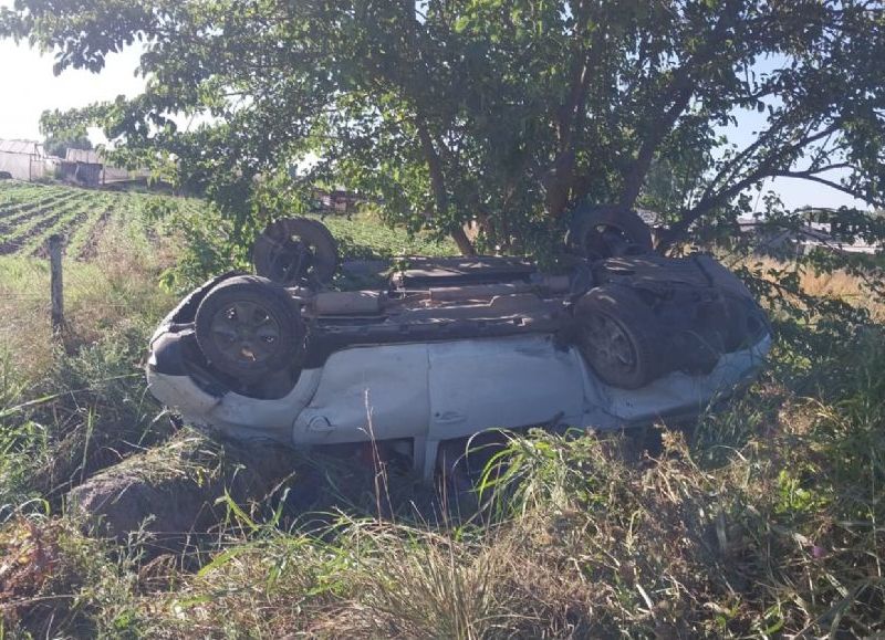 Etcheverry: iba a la Costa en auto, la esposa le dio un mate, volcó y murió