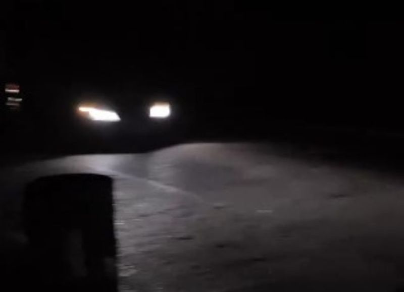 El ingreso por avenida 7 quedó a oscuras durante horas el domingo