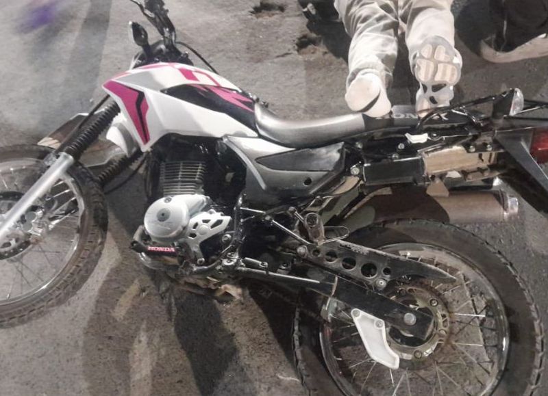Trágico choque de dos motos dejó un muerto y dos heridos