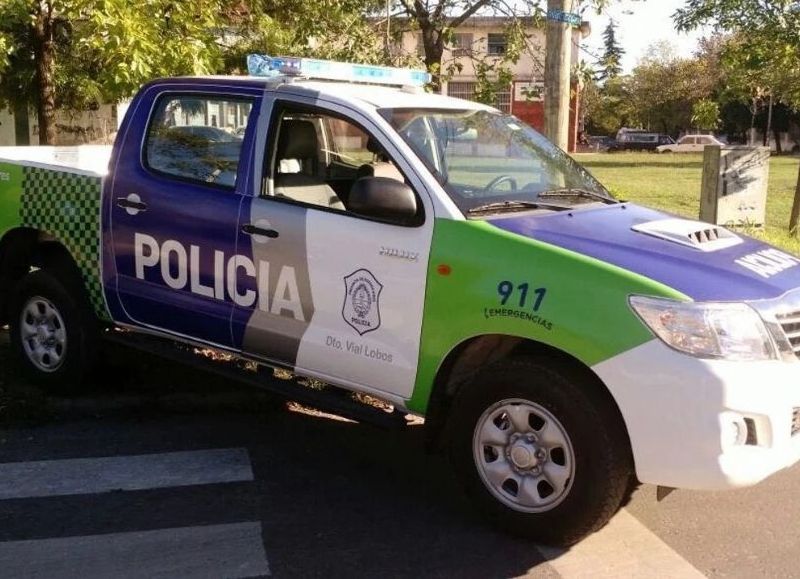 Villa Elvira: dos policías sufrieron un intento de robo y abatieron a un ladrón