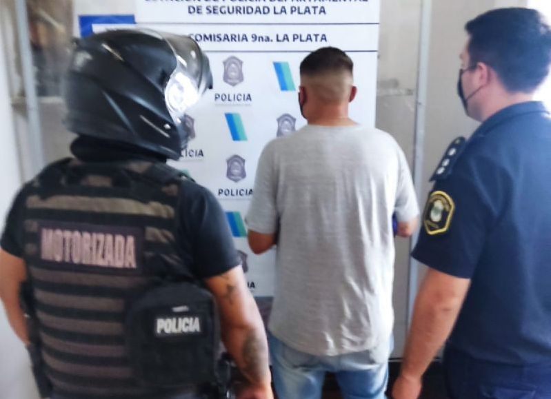 Un hombre fue aprehendido por pedido de captura tras un operativo contra motochorros en El Mondongo